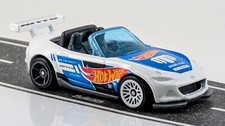 '15 Mazda MX-5 Miata / White / Hot Wheels / 2018