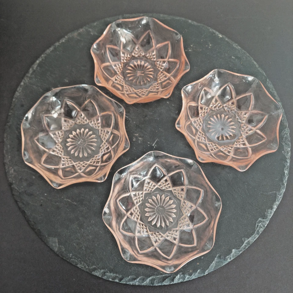 4 Hazel Atlas Diamond Arches Berry Bowls Set - Pink Depression Glass - Image 3 of 4