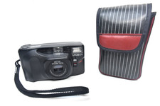 Minolta Riva Zoom AF5 35-60 mm fotocamera pellicola punta e scatta nera con scatola