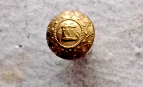 Civil War Relic Drummer's button, 14 mm 2 pc. non-dug solid w/shank, no backmark