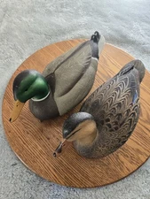Pair of Greenhead Gear Mallard Drake &Hen Decoys 2006 Plastic 14x6x6