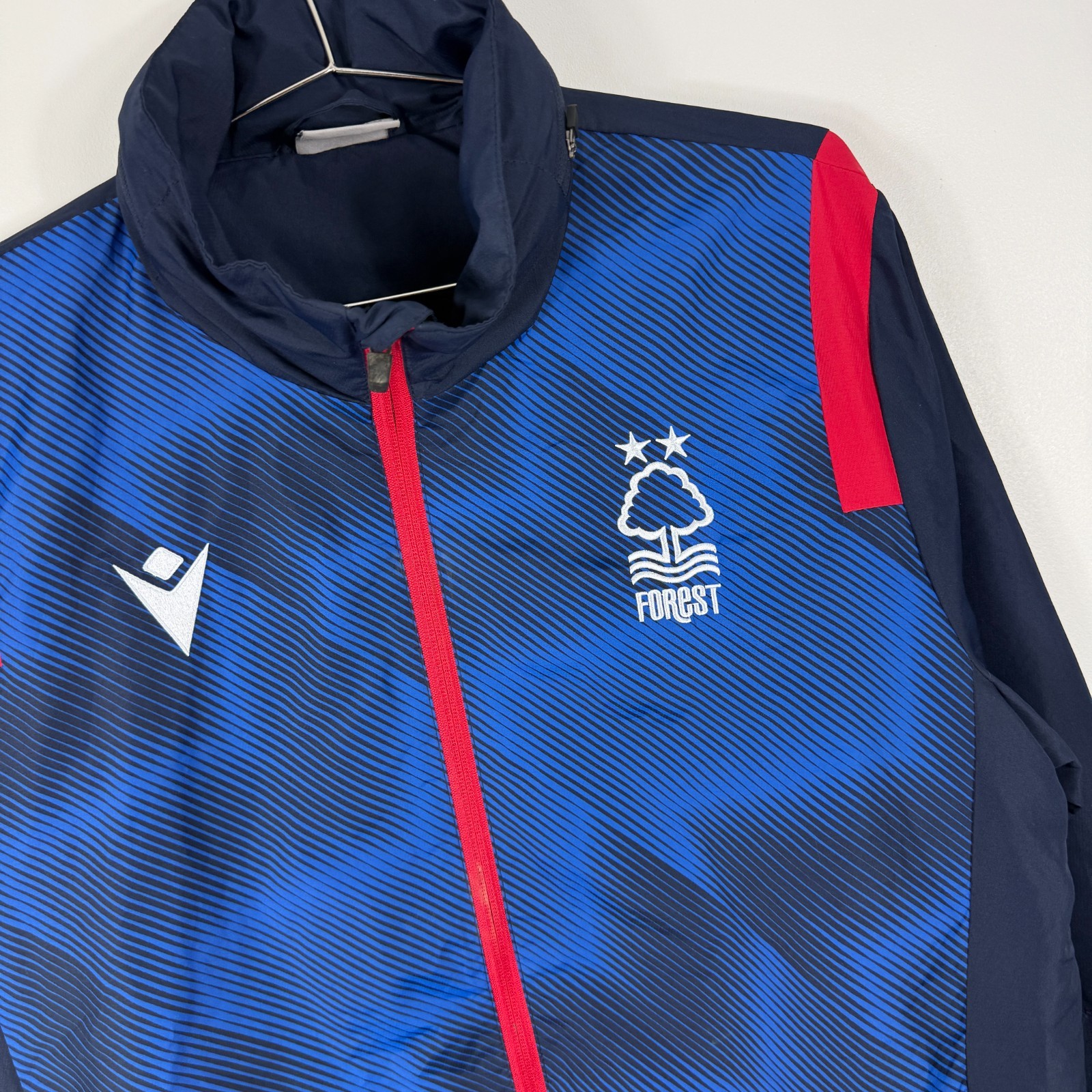 Macron Nottingham Forest 2019-21 NFFC Navy Blue Size Medium Windbreaker Jacket image 3