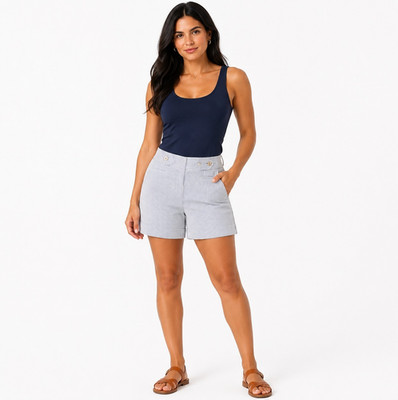 White House Black Market White & Navy Pinstripe Tailored Shorts   Size 00   NWT