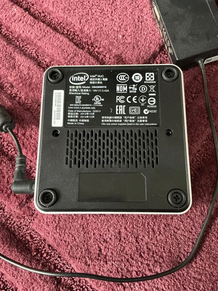 Intel NUC i5 D54250WYK - Image 2 of 2