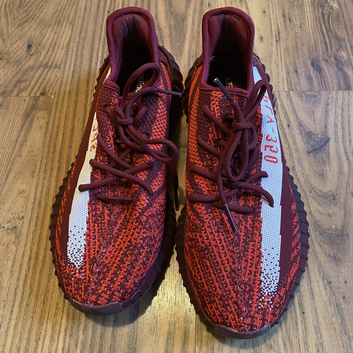 Rare Adidas Yeezy Boost 350 V2 red UK9