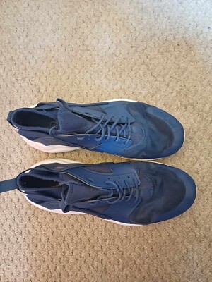 adult nike huaraches