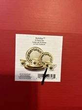 LENOX 12 PIECE HOLIDAY DINNERWARE SET in Original Packaging NEW