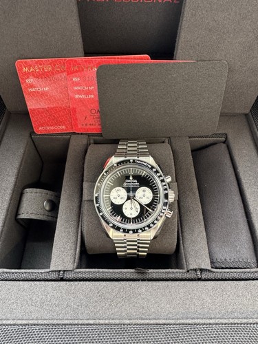 2026 NEW Omega Speedmaster Reverse Panda 310.30.42.50.01.004 Steel 42mm Unworn