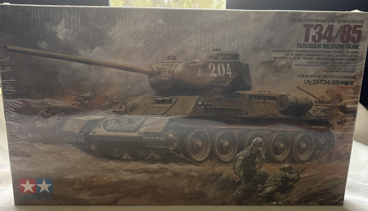 Tamiya, T34/85 Russian Medium Tank, 1/35 Scale, Plastic Model Kit 