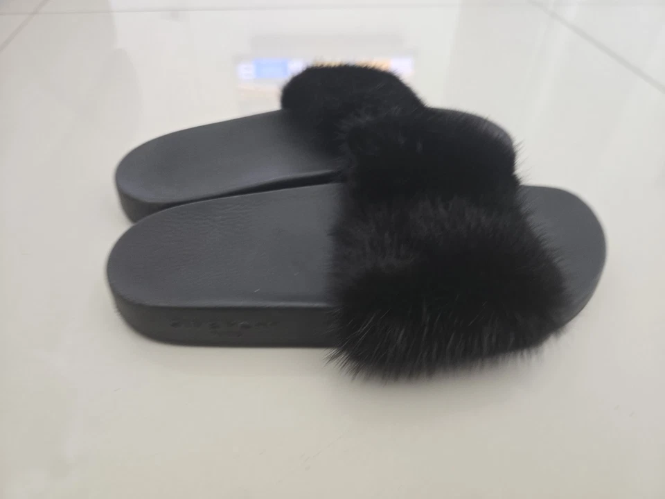 M- Givenchy Black Mink Fur Flat Slide Women's Sandals Size 38 / 8 US - Image 3 of 4