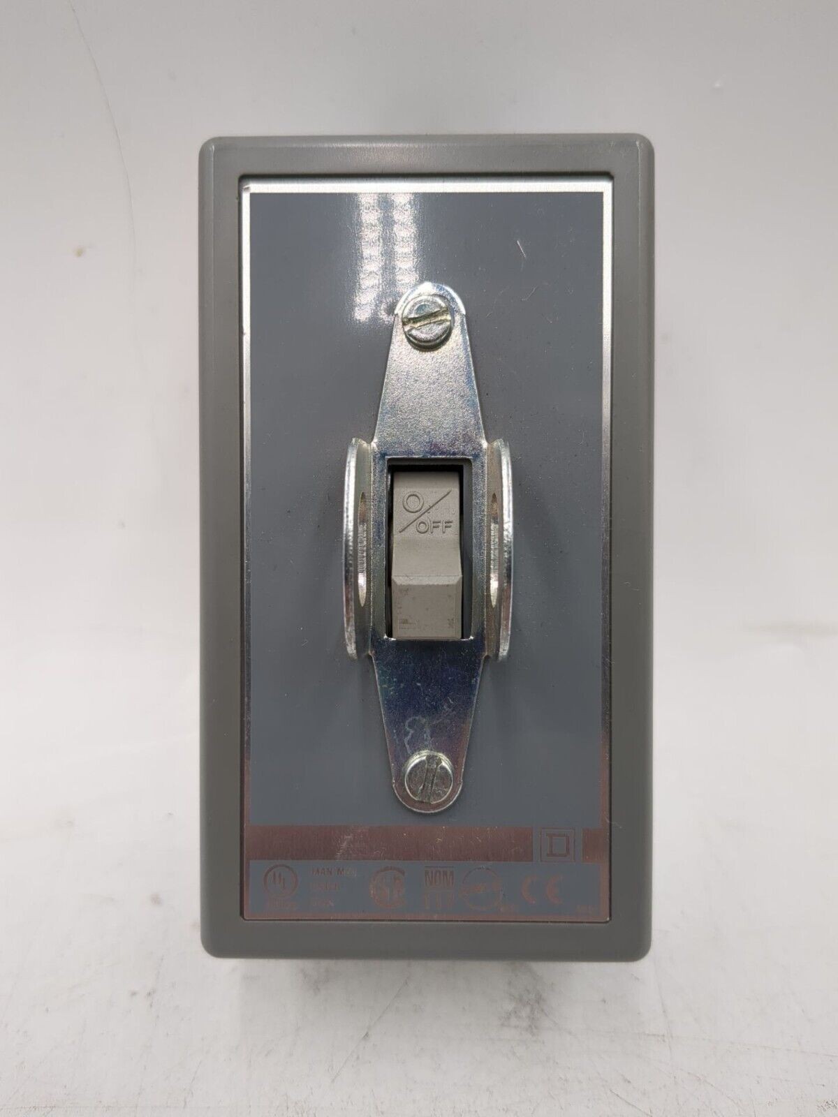 Square D 2510KO2 30A 600V 3P Manual Motor Controller On/Off Switch Used