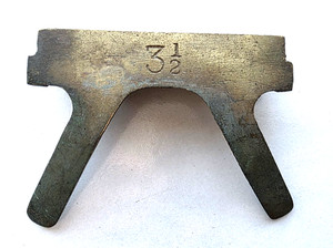 Machinist Tool: 3-1/2" Hard Brass Jaw for Bench Vise, Tarnished but Unused