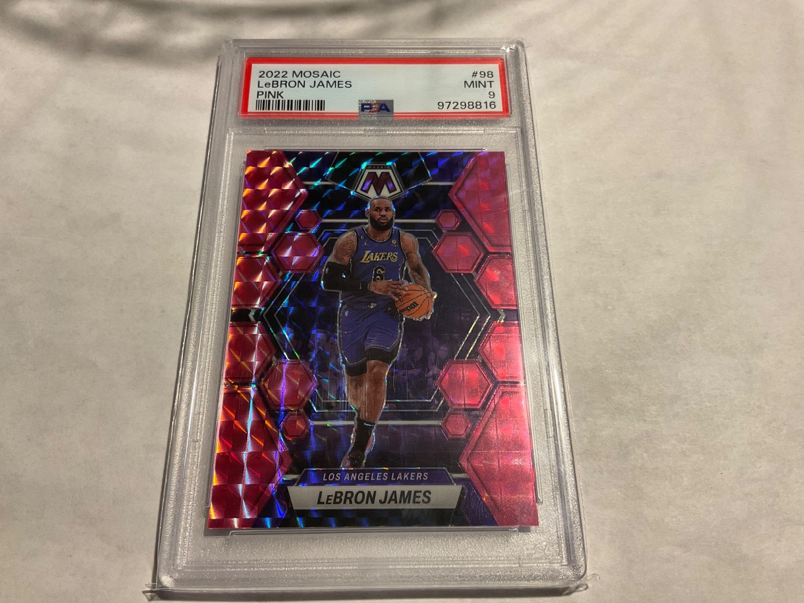 2022-23 Panini Mosaic - LeBron James #98 Pink Mosaic Prizm /149 PSA 9