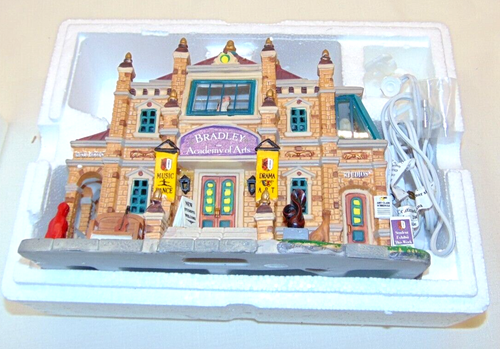 Lemax Signature Collection Bradley Academy of Arts # 85711 Michael's Exclusive - Picture 2 of 10