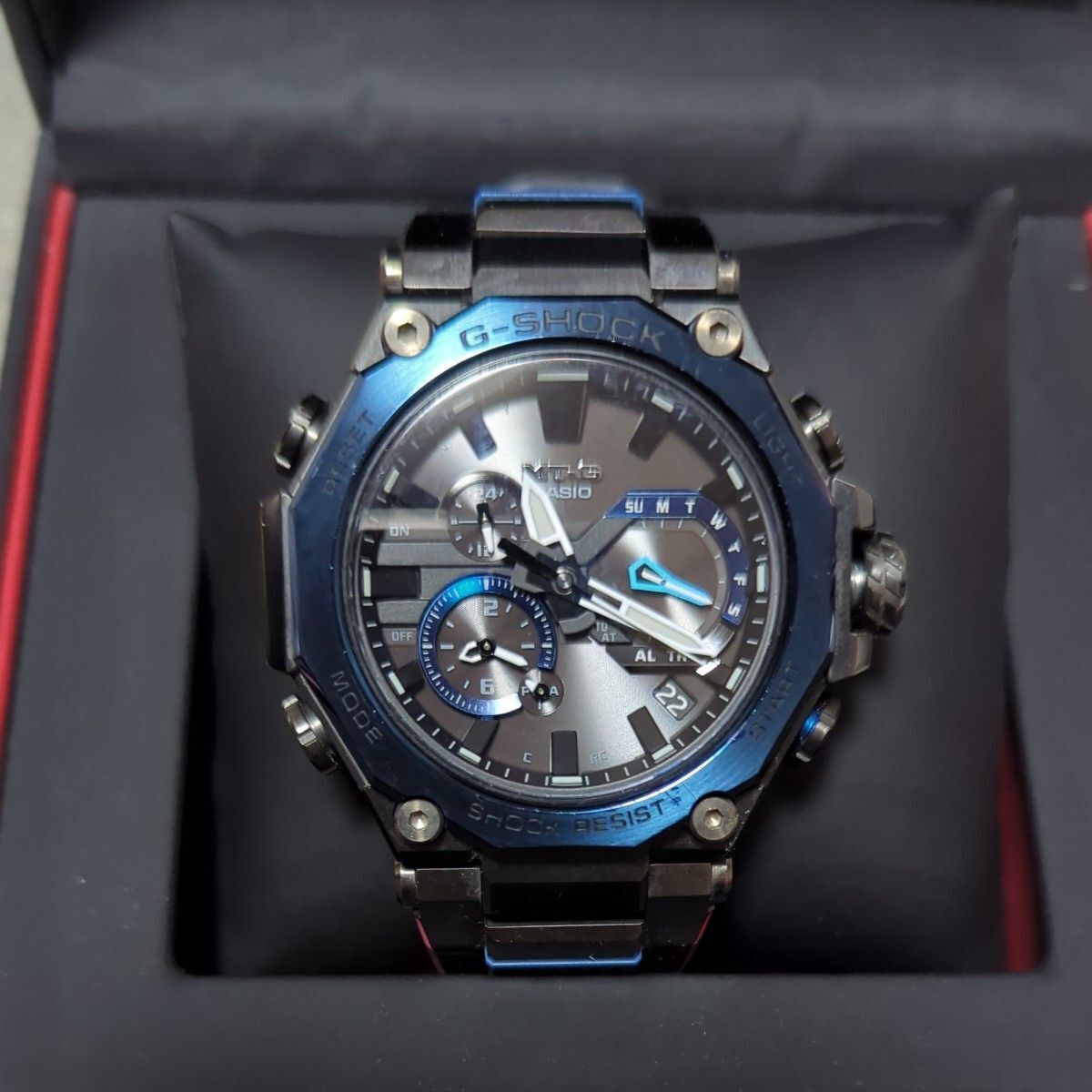 CASIO G-SHOCK MTG-B2000B-1A2JF Analog & Digital Quartz CASIO G-SHOCK MTG-B2000B-1A2JF Analog & Digital Quartz