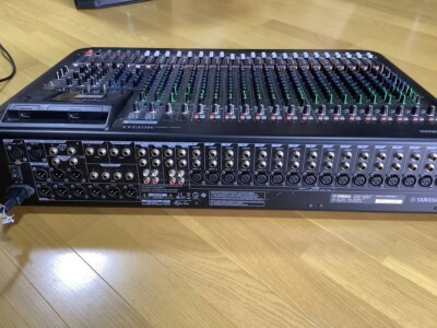 YAMAHA MGP24X MGP Series Series 24-Channel Premium Mixing Console