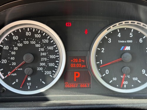2011 BMW E93 V8 DCT auto - Picture 19 of 23