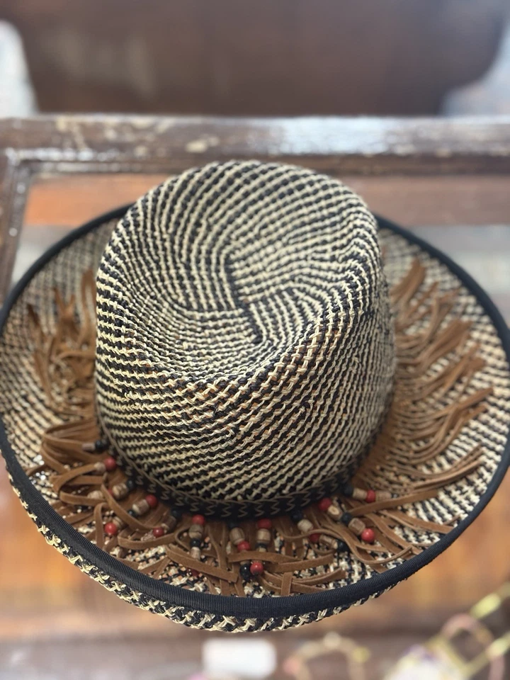 Sombrero de Paja Tejido Eric Javits con Ala Ancha y Banda Decorativa con Flecos Marrón Foto 3 de 4