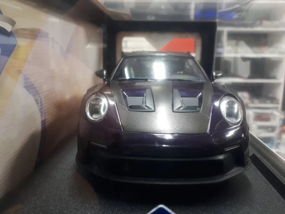 Porsche 911 GT3 RS Weissach Package 2024 - SOLIDO 1:18 - Immagine 2 di 4
