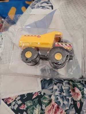 2001 Maisto Mighty Mini Tonka 768 Dump Truck Scale 1:64 New!