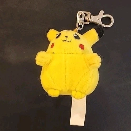 VTG 1998 Pokemon #25 Pikachu 3.5" Plush Hanger Clip-On Accessory Network Vintage