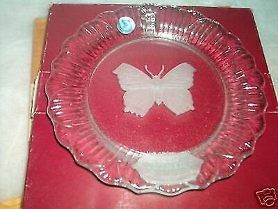 Goebel 1979 first edition Mothers Day crystal plate etched butterfly  /</>/<