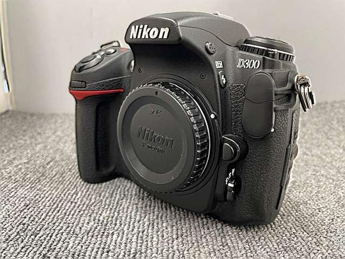 Digital Slr Nikon D300 Pixel Size Nikon D300s DSLR (Body Only