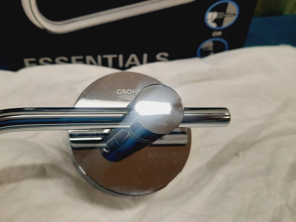 GROHE 40689001 Essentials Toilettenpapierhalter zur Wandmontage chrom *MUSS SCHRAUBEN* - Bild 4 von 4