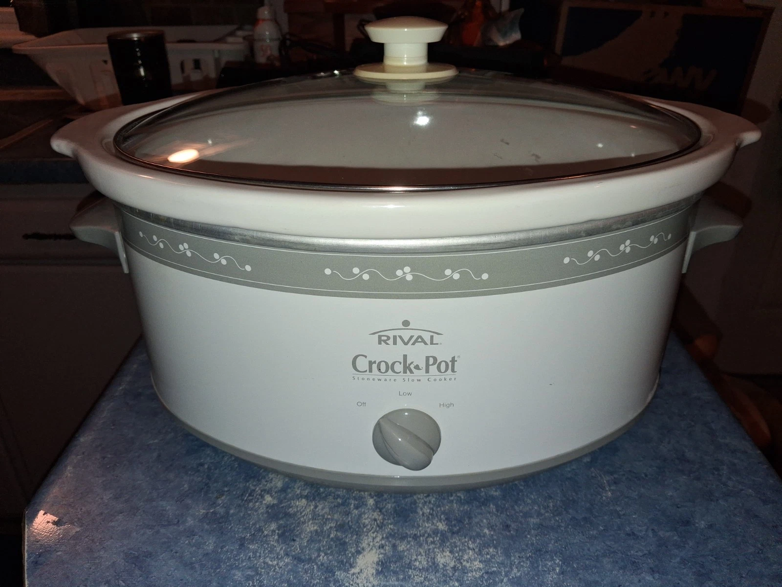 Vntg 1999 7qt Oval Rival Crock Pot Model 5070 Nice&Clean Works Great!
Opens in a new window or tab