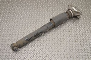 BMW 1 F20 116i 2011 RHD Stoßdämpfer hinten rechts 6791586 6791706 15399487