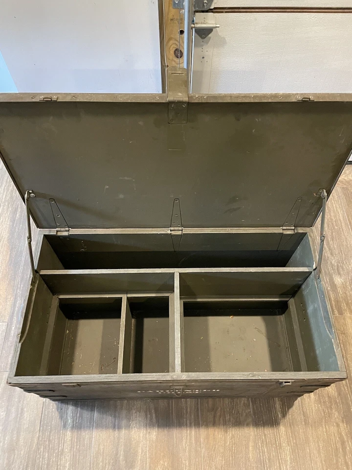 Antiguo cofre de carpintero de madera vintage con bandeja/caja de herramientas de almacenamiento baúl Foto 4 de 4