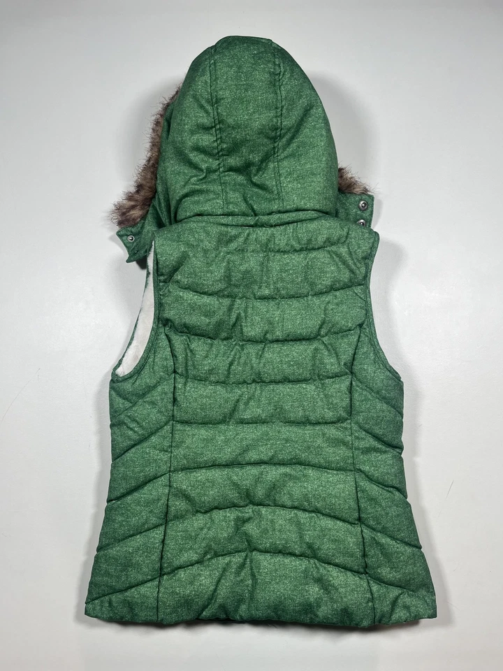 Green Tea Vest Womens Medium Green Hooded Faux Fur Lined Puffer Sherpa - Image 2 of 4
