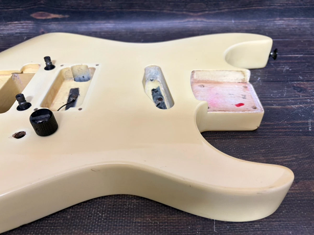 90s Charvel by Jackson SH Stratocaster Type Dinky Body White w/Plate MIJ
