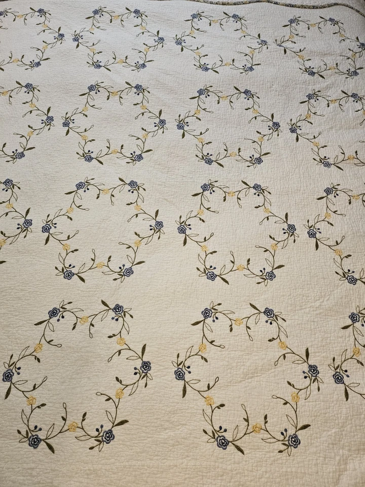 Edredón Bordado King Size Borde Festoneado Blanco Floral Cobertor Algodón 98"x109" Foto 4 de 4