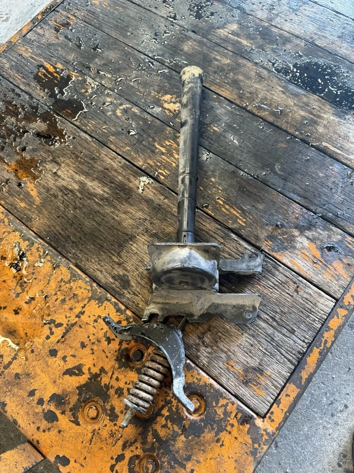 2008-2016 FORD F250 F350 SUPORTE DE PNEU SOBRESSALENTE DE EMERGÊNCIA SUPORTE DE SUPORTE FABRICANTE DE EQUIPAMENTO ORIGINAL - Imagem 2 de 4