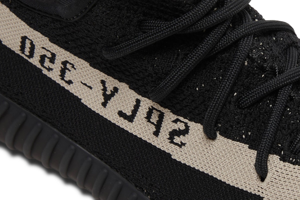 希少サイズ　YEEZY BOOST 350 V2 Oreo BY1604 $_57.JPG?set_id=8800005007