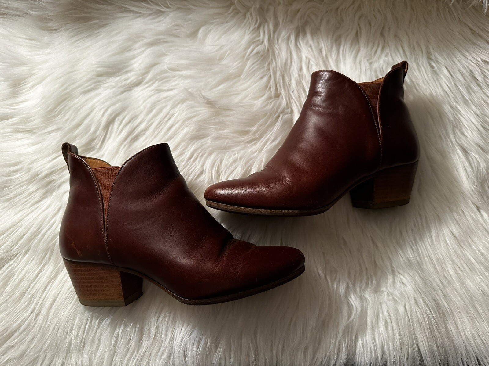 Sezane Leather Low Ankle Brown Booties in Smooth Camel Size 35