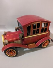 Vintage 1950's Yonezawa Tin Litho Model T Battery Car From Japan