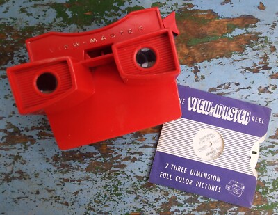 Vintage View Master 3D Viewer Model G 1960s (Belgien) Red & Sample Reel.