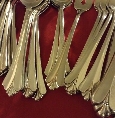 * ONEIDA Community ROYAL FLUTE Stainless - YOUR CHOICE - OLD STOCK FLATWARE *