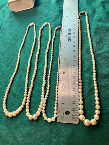 Lot Of 4 Vintage Faux Pearl Necklace Sterling Clasp - Picture 3 of 5