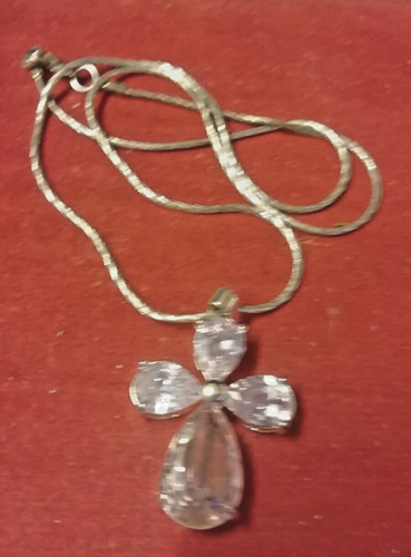 CROSS Silver -Plated Lavender Cubic Zirconia Pendant W/ 18" Silver Plated Chain - Picture 2 of 8