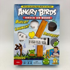 Angry Birds Knock on Wood Game COMPLETE Mattel 2010 Strategy Pigs Kids