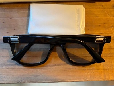 Gentle Monster Musee-01 Black Sunglasses Blue Lens with Case and