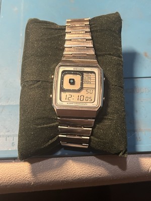 Vintage Mens Seiko G757-4020 Lcd James Bond Style Watch - Great