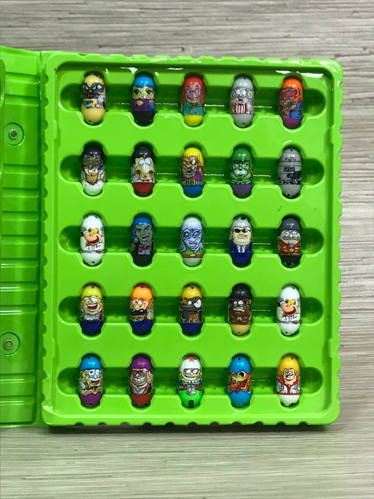 Lot Of 59 Mighty Beanz Case Commons Rares Yoda 7 Hulk 2 Ig Kosmos Com Lot Of 59 Mighty Beanz Case Commons Rares Yoda 7 Hulk 2 Ig Kosmos Com
