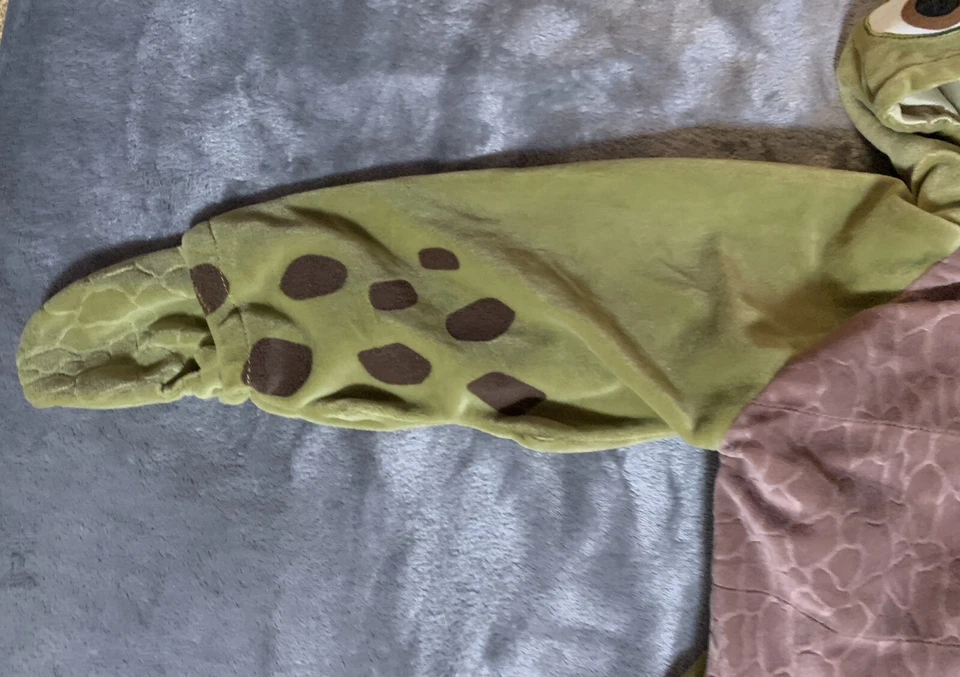 NWT Disney Store Finding Nemo Turtle SQUIRT Halloween Costume 18-24 Months - Image 4 of 4