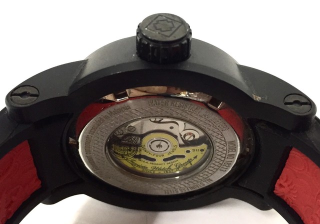 invicta yakuza 18213