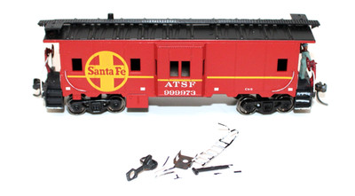Athearn HO Bay Window Caboose ATSF 999973 Built KDs Figures Flasher