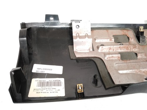 2010-2014 GMC Yukon XL Tahoe Cadillac Escalade Knee Bolster Dash Trim Panel Q34 - Picture 17 of 24